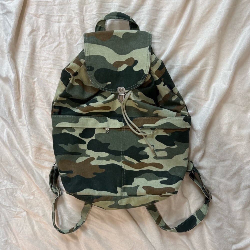 Authentic Baggu Canvas Backpack – Camouflage Print – Recycled Cotton